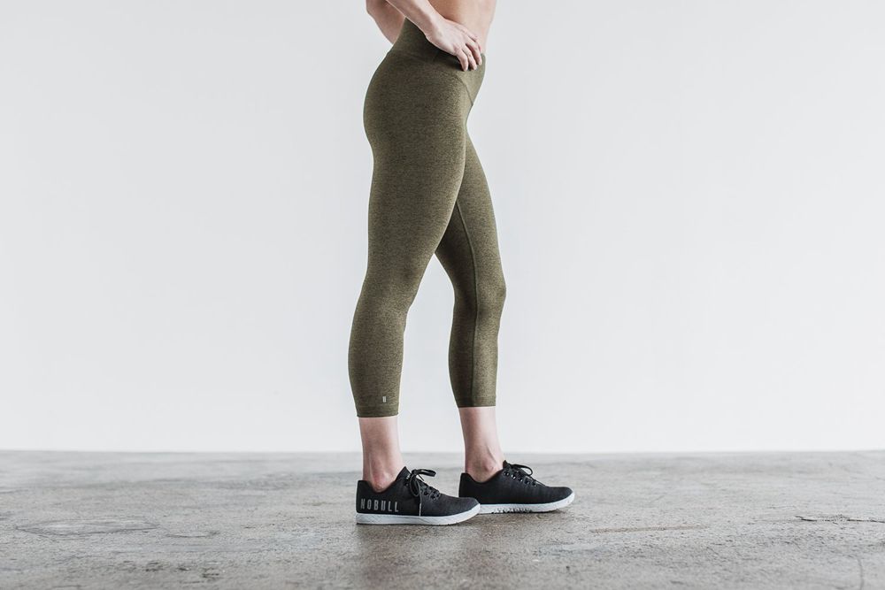 Leggings NOBULL Femme Vert Olive - NOBULL High-Rise Crop,France (6102-VBTZU)